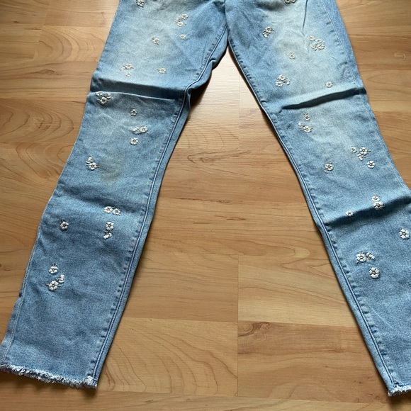 Abercrombie and Fitch Jeans - Picture 8 of 9